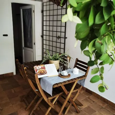 Il Terrazzino Sul Kemonia Apartmán *