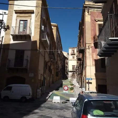 Il Terrazzino Sul Kemonia 公寓 *