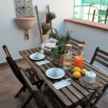Il Terrazzino Sul Kemonia 公寓 *